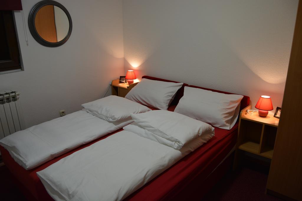 Hostel Denal Sarajevo Luaran gambar